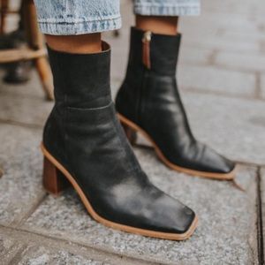 ALOHAS WEST BLACK vintage BOOTS